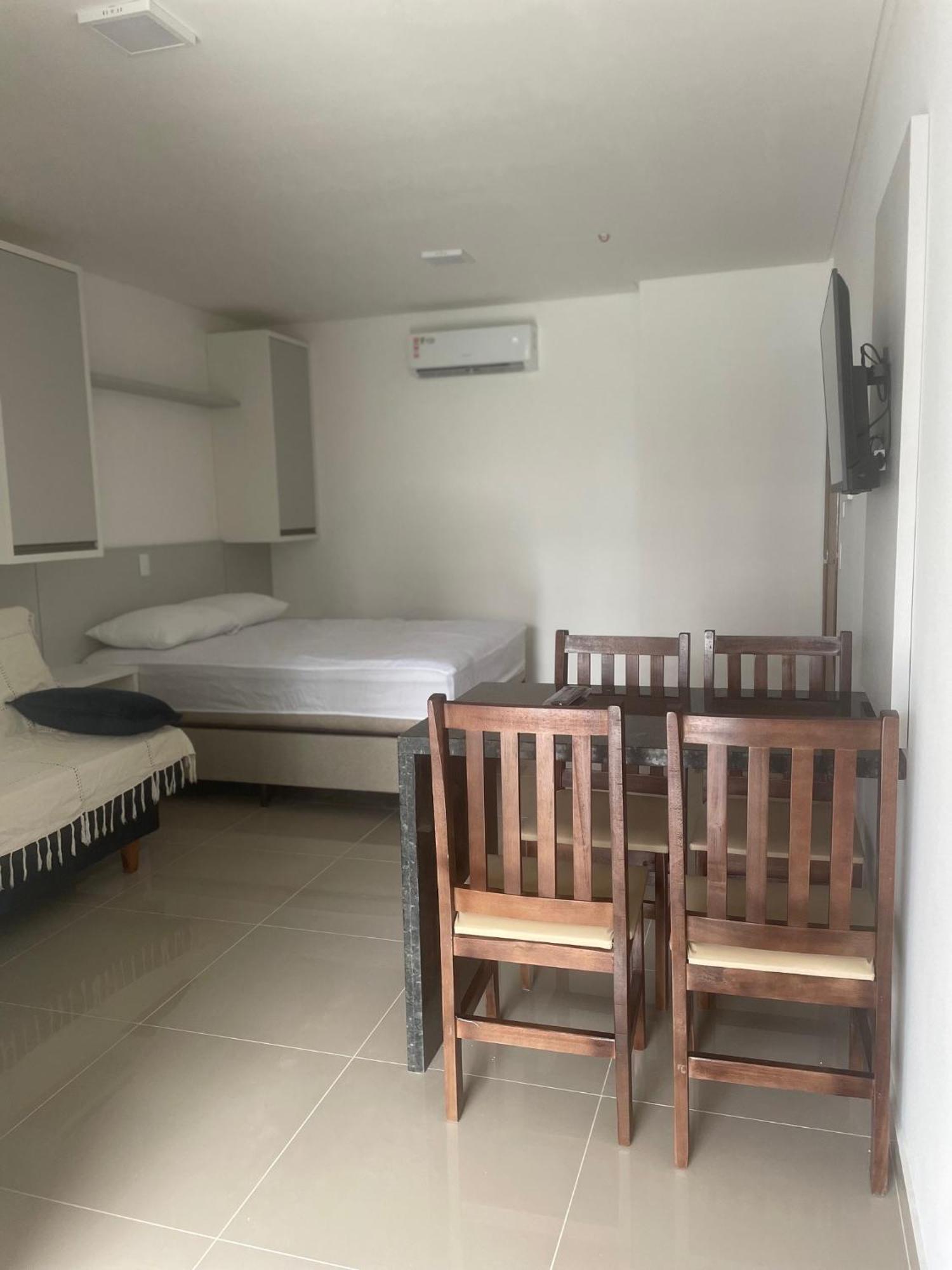 Praia Grande Residence บอมบินญัส ภายนอก รูปภาพ